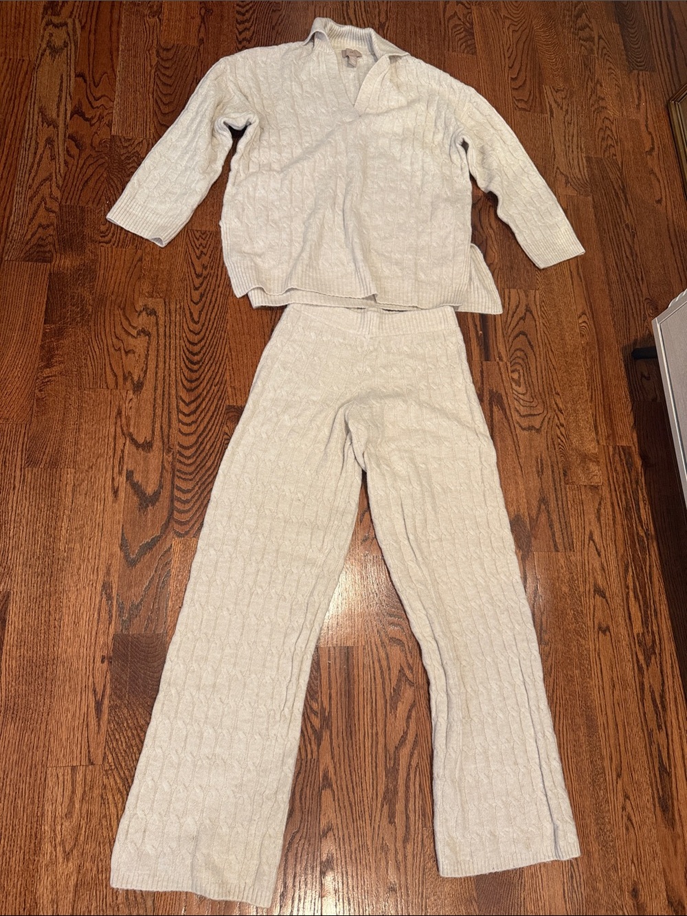 H&M Cream Cable-Knit Lounge Set